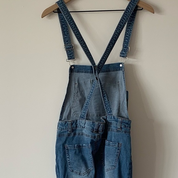 Highway jeans distressed stretchy overalls.NEW - Picture 9 of 13